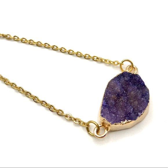Druzy Agate Bracelet • Gold Plated Stainless Steel - Picture 2 of 8